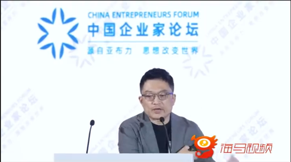 IT、算法靠边站！零一万物创始人称未来公司最重要岗位是HR-萌图百科
