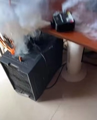 不止充电宝！网友发视频称补光灯起火 影视飓风回应-萌图百科