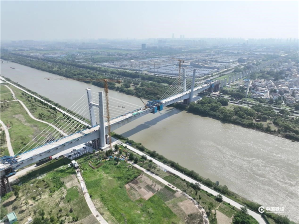 172.922公里！世界在建最长桥梁控制性工程合龙-萌图百科