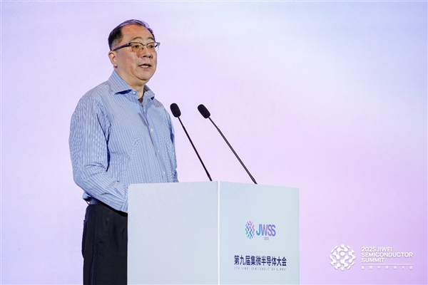 高通孟樸：携手产业生态 推动终端AI落地普及-萌图百科