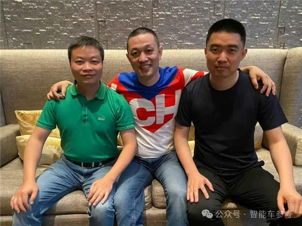 李想自曝常和雷军吃饭 不舒服的建议也会提-萌图百科