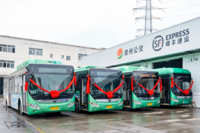 郑州公交、顺丰跨界合作：闲置公交车变快递车-萌图百科