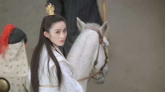李连杰回应倚天屠龙记为何没续集：当年亏麻了 没钱拍了-萌图百科