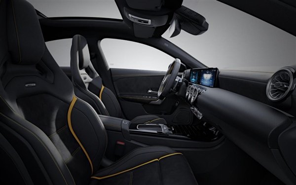 比电车更有激情！全新奔驰AMG CLA 45 S上市：2.0T迸发超420匹马力
