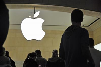 苹果19年来首次！今年等不到新款MacBook Pro了-萌图百科