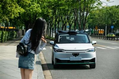 上Uber 打萝卜！百度与Uber战略合作：全球部署数千辆无人车-萌图百科