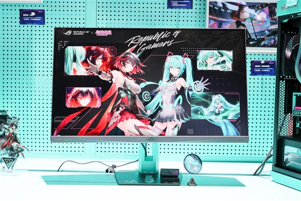 BW2025 ROG绝神 RO姬x初音未来版电竞显示器 双模新品闪耀登场