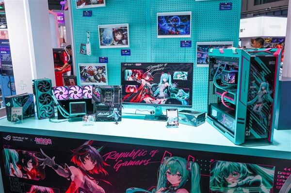 BW2025 ROG绝神 RO姬x初音未来版电竞显示器 双模新品闪耀登场