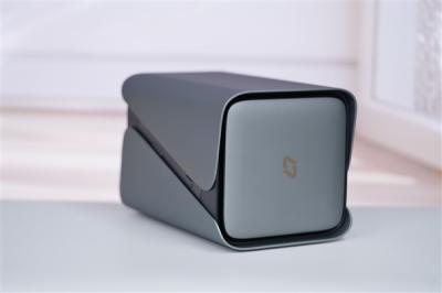 四盘位NAS天花板！极空间Z4Pro+性能版图赏-萌图百科