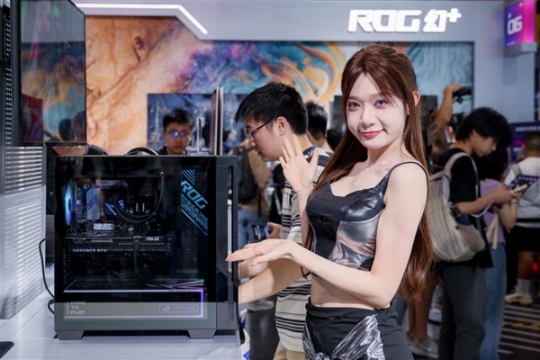 硬核狂欢！ROG高性能台式机燃爆BW 2025 助力玩家享受极致电竞体验