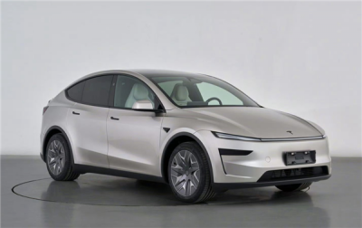 六座版Model Y L预估售价40万元、三季度上市 特斯拉欲保“纯电动王”头衔-萌图百科