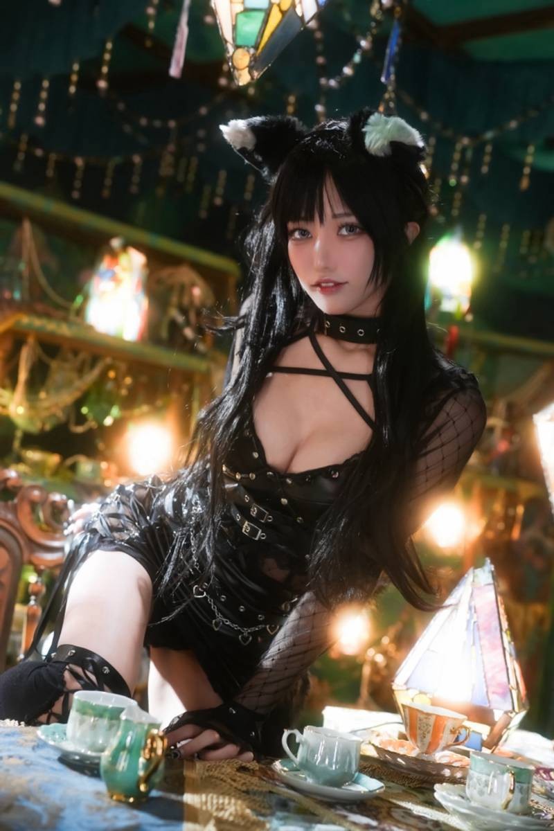 日本小姐姐Haruinu Cos美图 性感小黑猫想和你贴贴