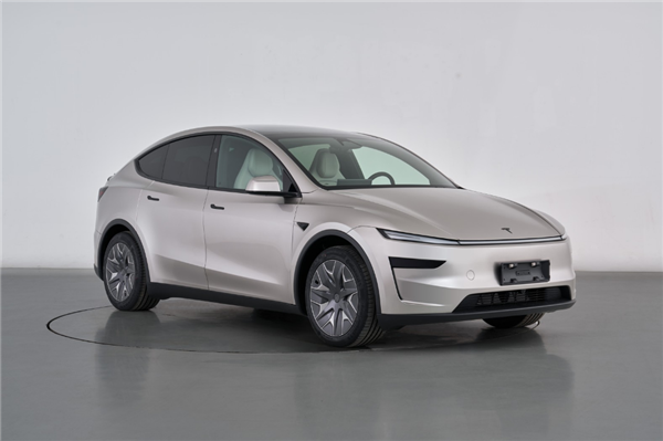 大六座来了！特斯拉Model Y L外观正式公布：预估售价40万 尾标亮了