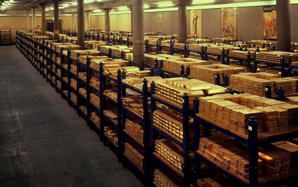 黄金 可能是你未来十年最该配的资产-萌图百科