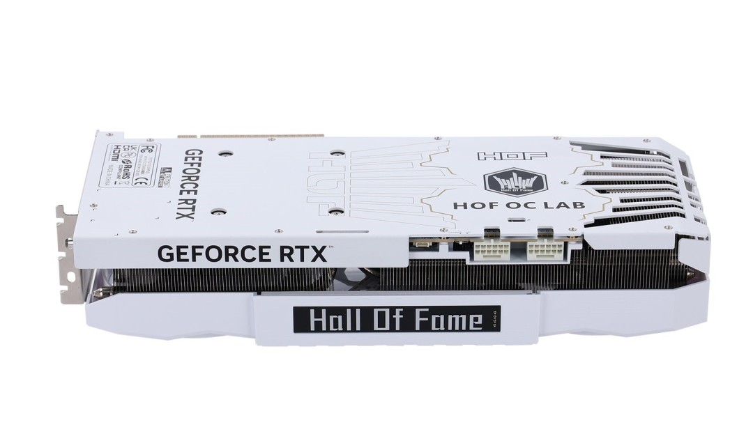 RTX5090D反向输出 在海外被高价倒卖 接近4万元！
