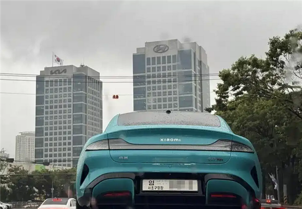 现代汽车”偷师”中国技术！多台小米SU7现身首尔研究所-萌图百科