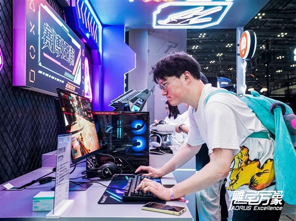 BW2025技嘉AORUS战力全开 次元突破！硬核电竞引爆文化狂潮