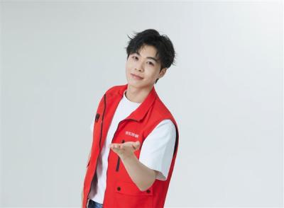 从幕后到台前  95后京东青春采销主播首战618斩获2.34亿交易额-萌图百科