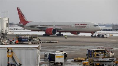继飞机冲出跑道后 印度航空又现事故：一客机APU起火-萌图百科