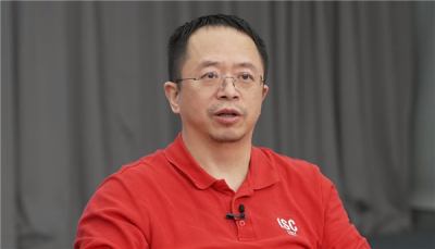 周鸿祎曝360将推智能眼镜：要带显示功能 不带和耳机没区别-萌图百科
