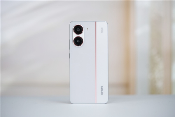 REDMI Turbo5首曝：首发天玑8500 电池暴增至7000+