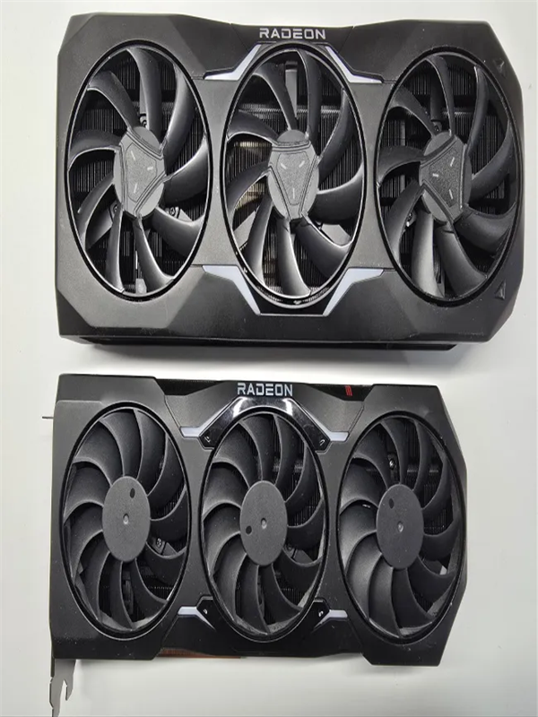 AMD神秘三8Pin供电散热器现身！比RX 7900 XTX还大：或为未发布RX 7950 XTX-萌图百科