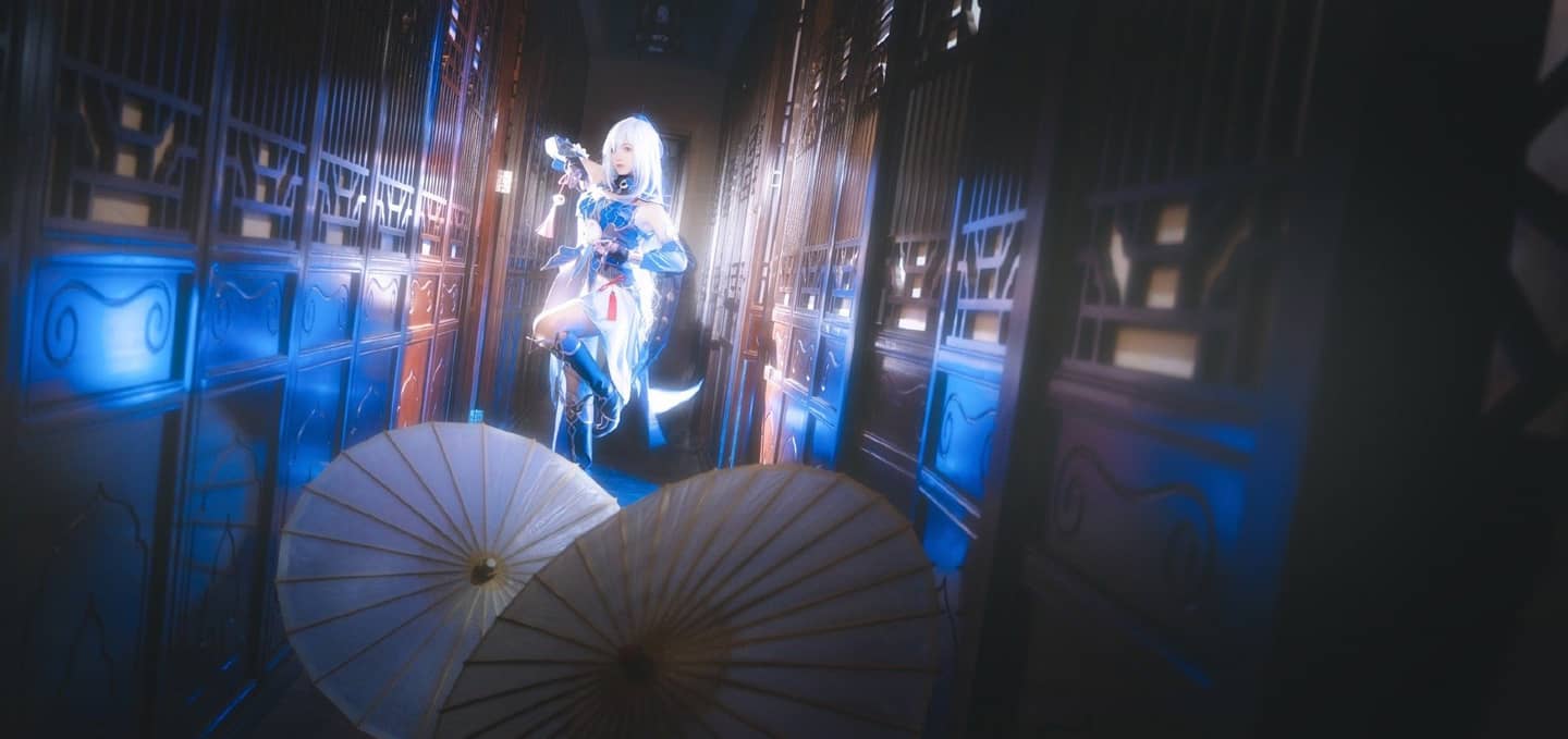 《崩坏：星穹铁道》镜流cosplay-萌图百科