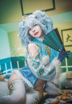 《少女前线：云图计划》芙洛伦cosplay-萌图百科