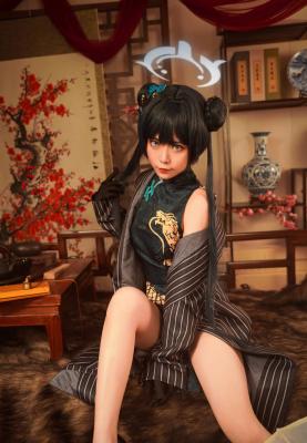 《蔚蓝档案》妃咲cosplay-萌图百科