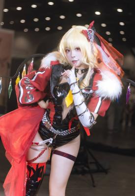 《东方project》芙兰朵露·斯卡雷特cosplay-萌图百科