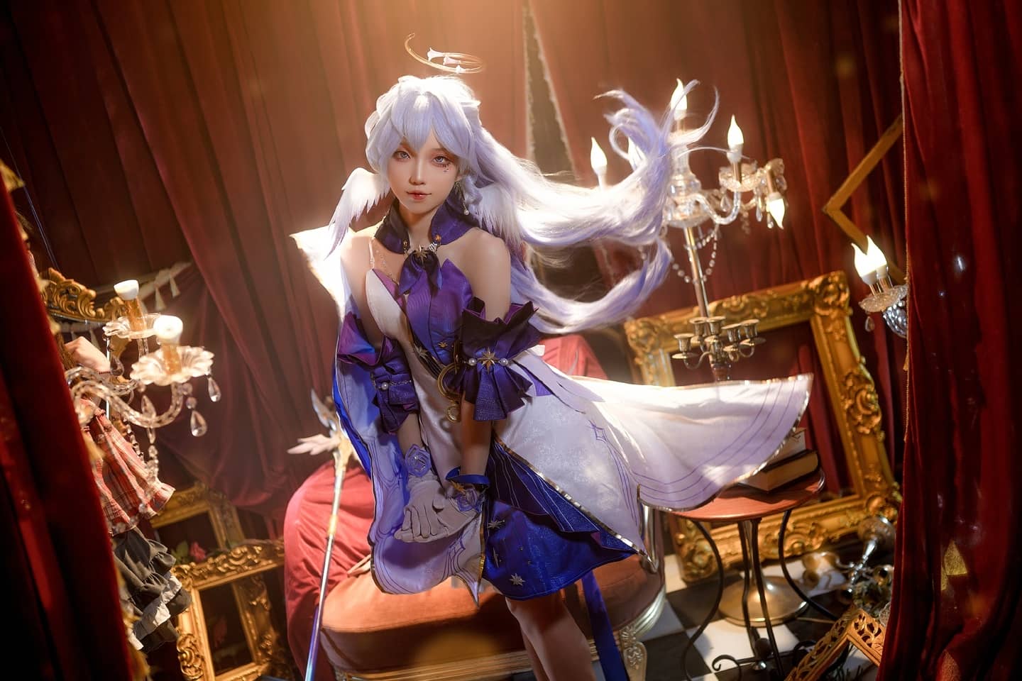 《崩坏：星穹铁道》知更鸟cosplay-萌图百科