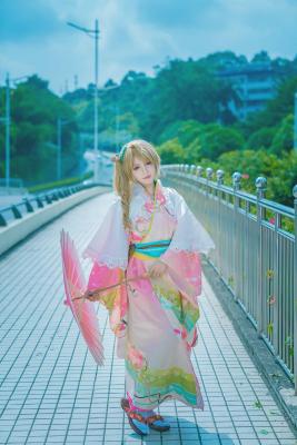 正月和服未觉醒 南小鸟 ver. cosplay-萌图百科