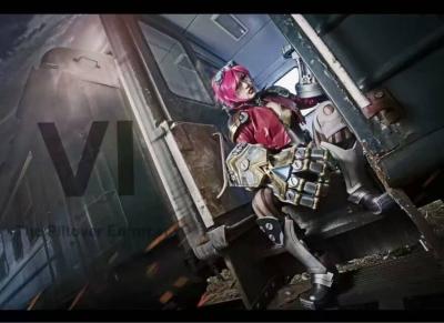 英雄联盟 皮城执法官蔚cosplay-萌图百科