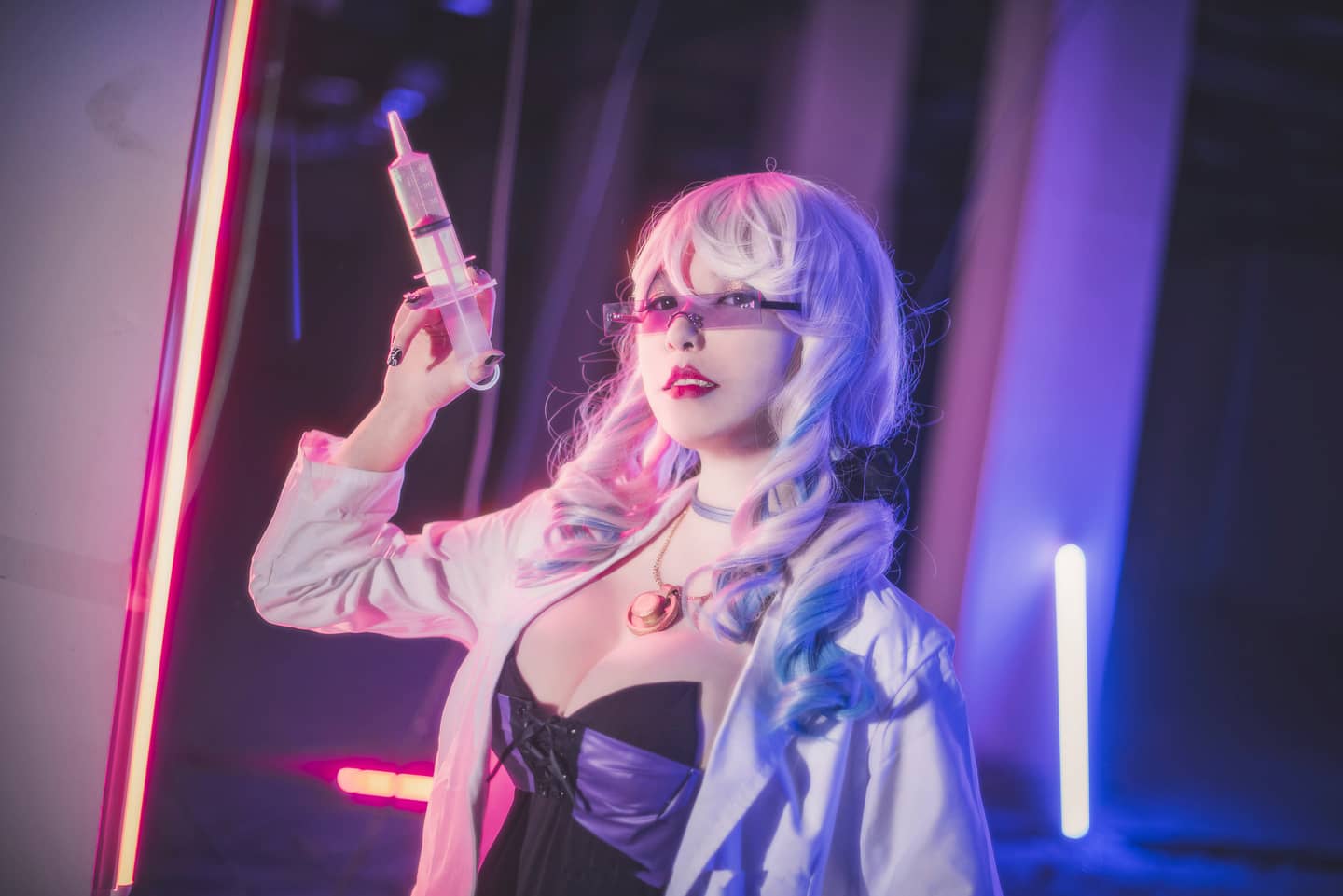 《全员恶玉》恶医cosplay-萌图百科