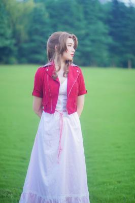 最终幻想7 爱丽丝cosplay-萌图百科