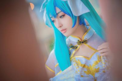 miku金丝雀cosplay-萌图百科