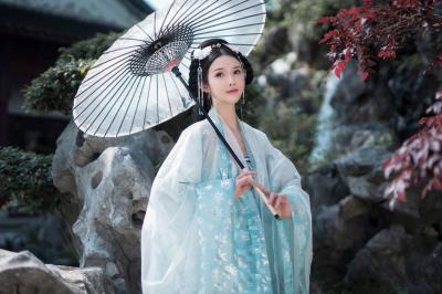汉服私影，风华绝代-萌图百科