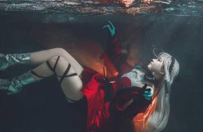 《明日方舟》浊心斯卡蒂cosplay-萌图百科