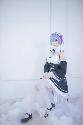 从零开始的异世界生活雷姆Cosplay-萌图百科