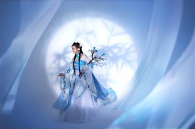 天涯明月刀·瓶中色cosplay-萌图百科