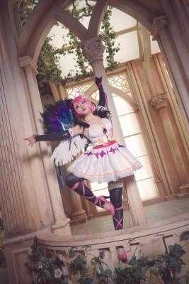 王者荣耀 小乔天鹅之梦cosplay 一半高贵，一半纯情-萌图百科