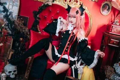 《终结的炽天使》 克鲁鲁·采佩西cosplay-萌图百科