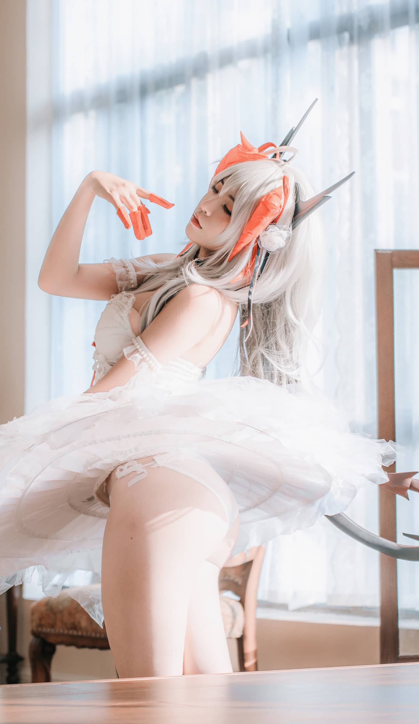 《明日方舟》 伊内丝芭蕾cosplay-萌图百科
