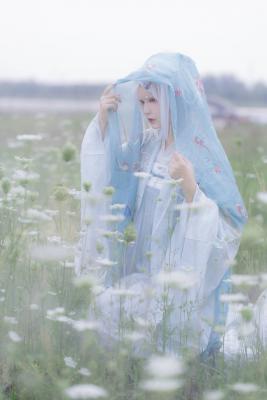 汉服私影，山花烂漫-萌图百科