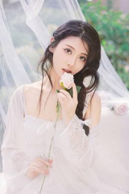 纯欲风写真-萌图百科