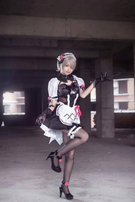 【崩坏3】丽塔•洛丝薇瑟 黯蔷薇cosplay-萌图百科