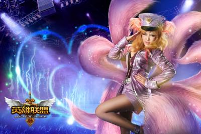 英雄l联盟  偶像歌手阿狸cosplay-萌图百科