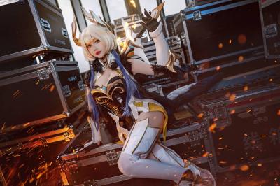 《星火之歌》凯撒cosplay-萌图百科