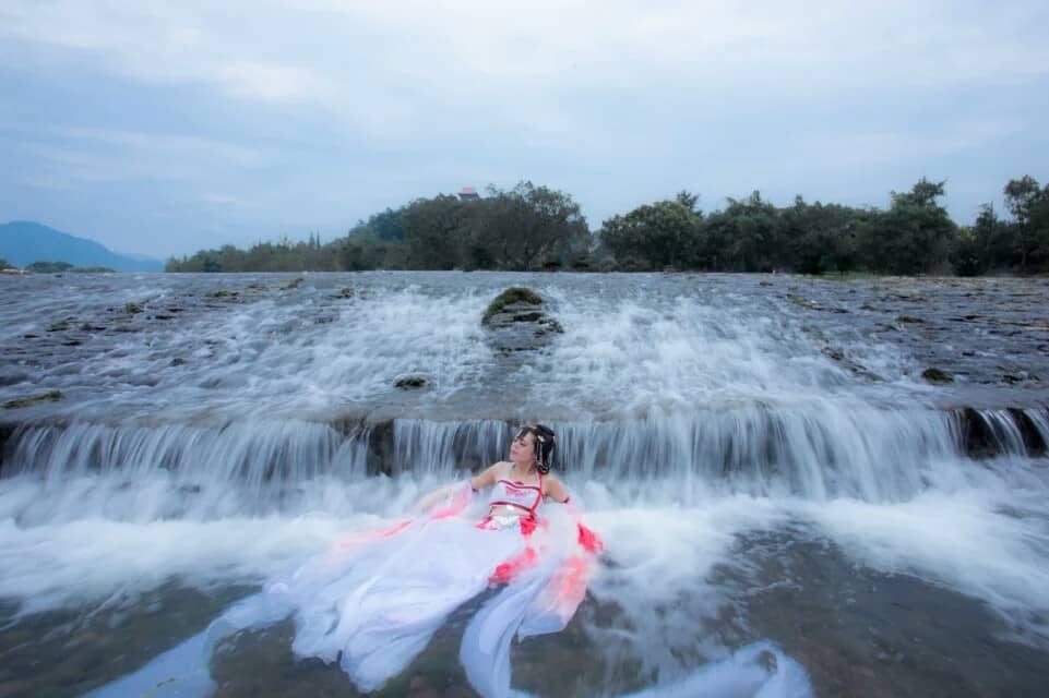 锦鲤抄cosplay-萌图百科