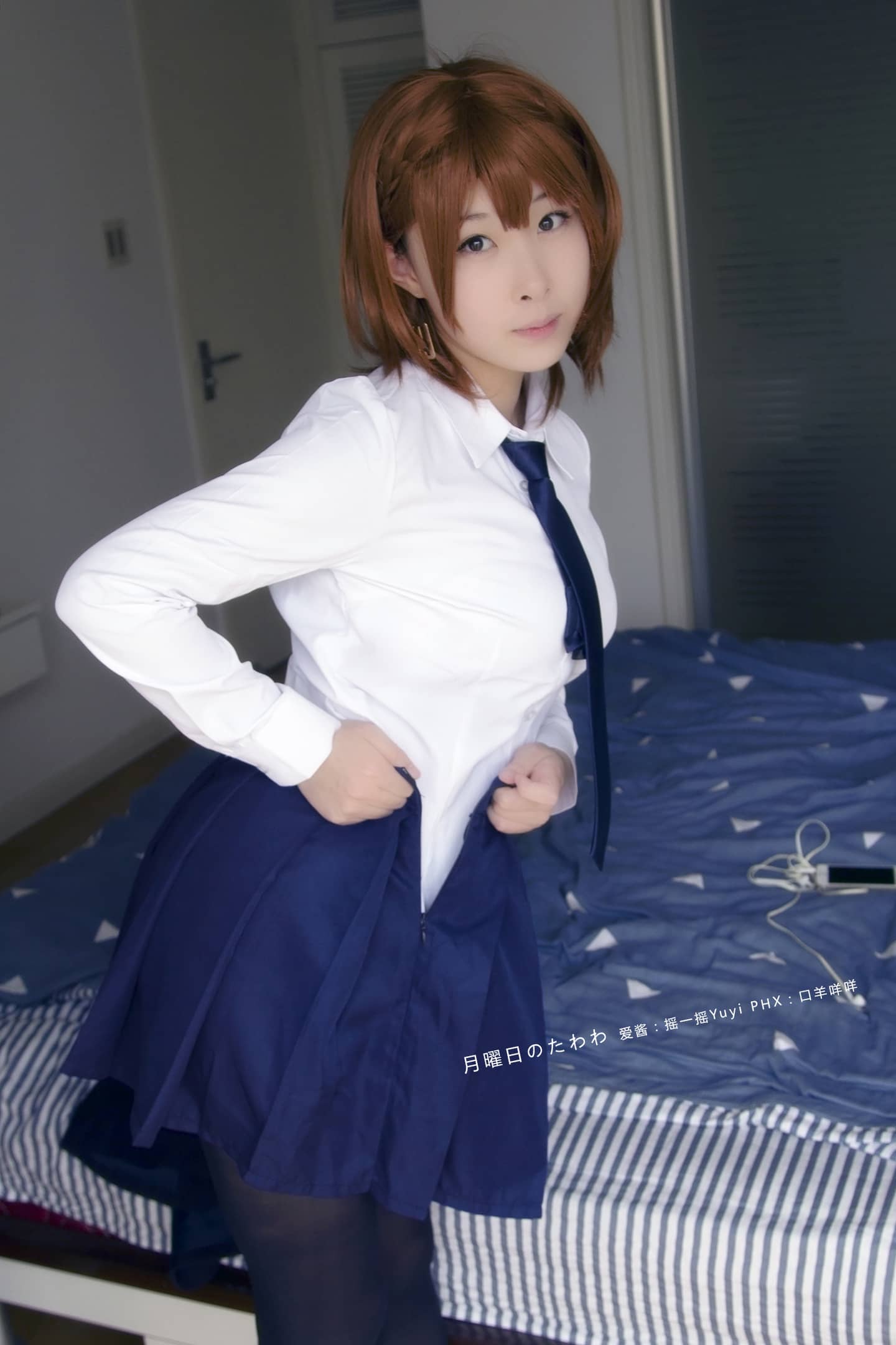 星期一的丰满小爱Cosplay-萌图百科